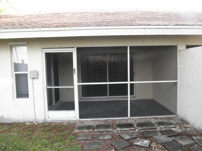 Building Photo - 13708 Lavender Ln