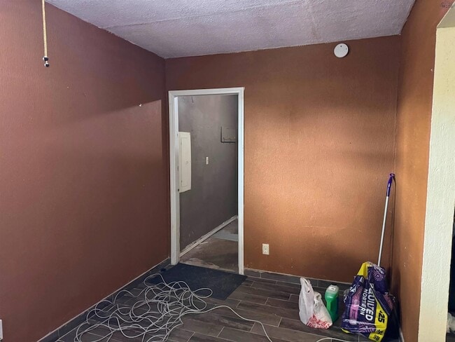 Building Photo - 4103 Beard Ave