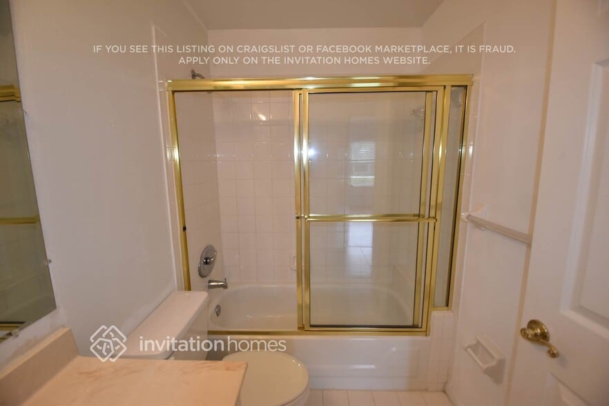 Building Photo - 3732 S Lancewood Pl