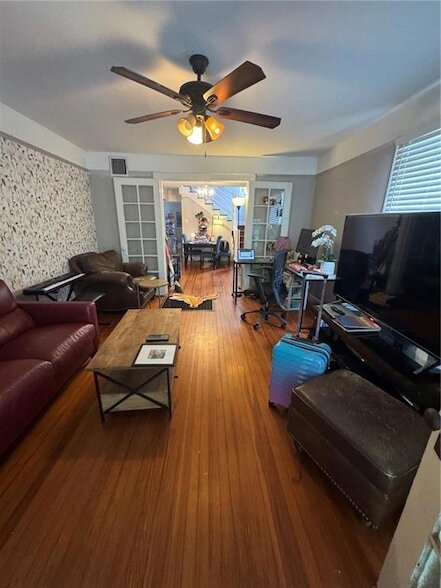 Building Photo - 8134 Freret St