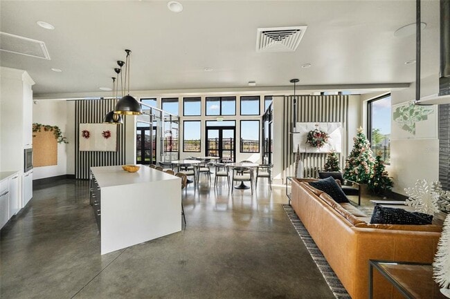 Building Photo - 5489 Elmview Xing