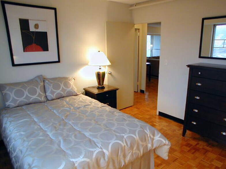 Building Photo - 1575 Tremont St