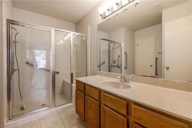 Building Photo - 4510 Abelia Dr