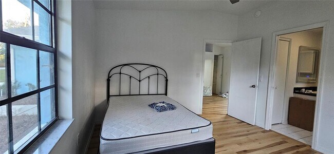 Building Photo - 15012 Colley Dr