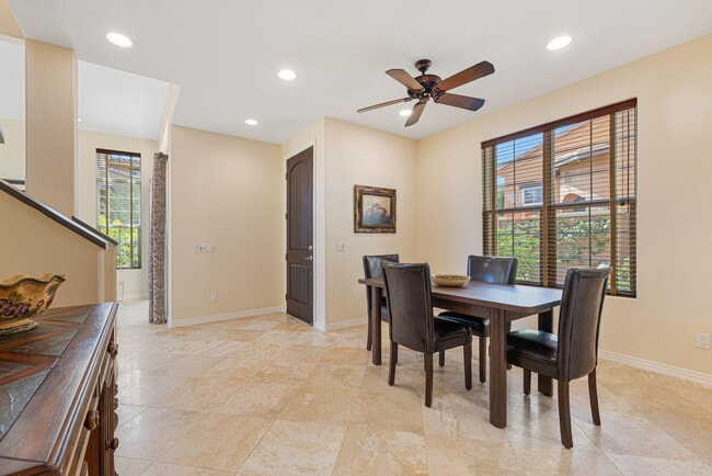 Building Photo - 52230 Desert Spoon Ct