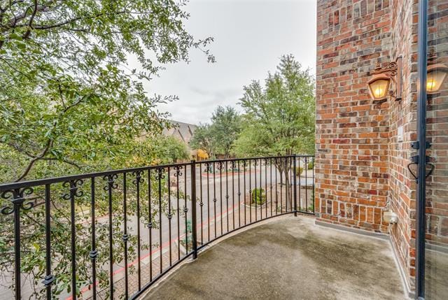 Building Photo - 632 Rockingham Dr