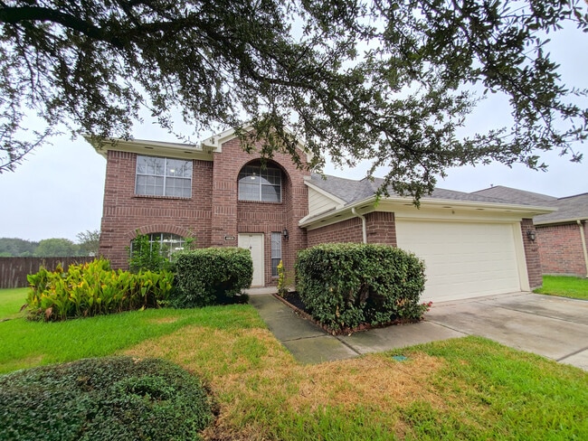 Building Photo - 4805 E Columbary Dr