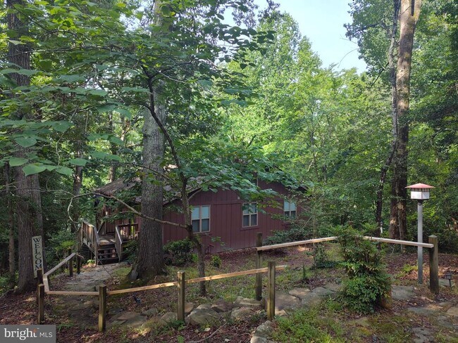 Building Photo - 43925 Drum Cliff Rd