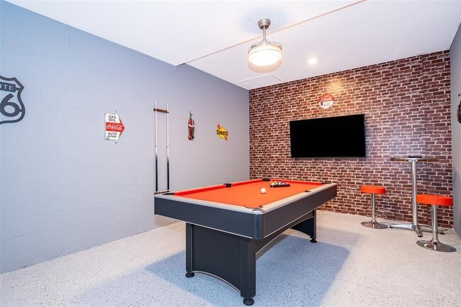 Building Photo - 8861 Cabot Cliffs Dr