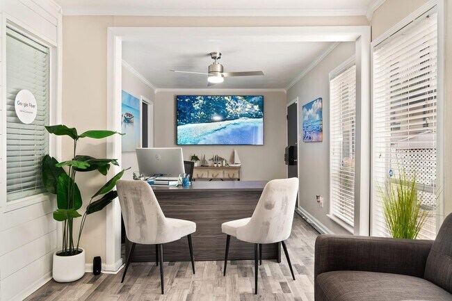 Building Photo - The Courtmoor on Cameron