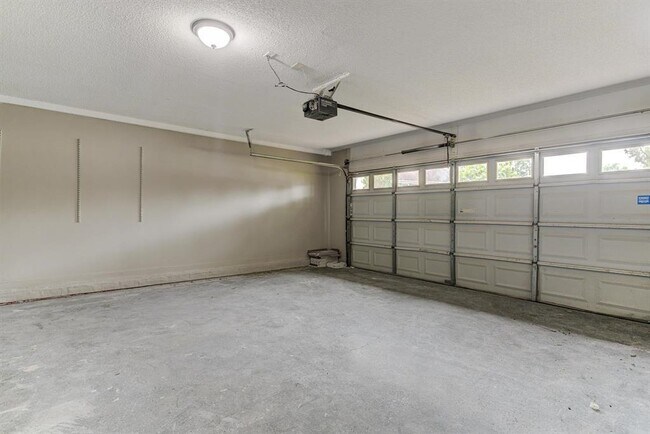 Building Photo - 8952 Vorlich Cove