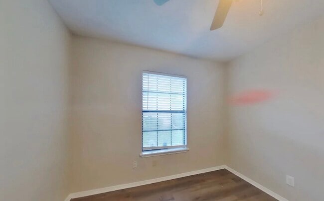 Building Photo - Special 3 bedroom in Lewisville