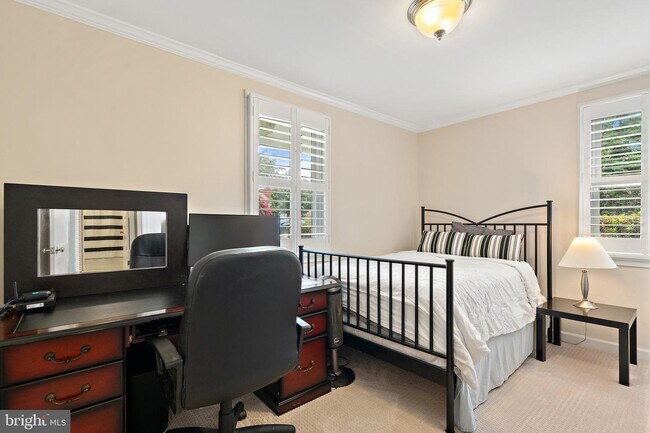 Building Photo - 3146 Headrow Ln