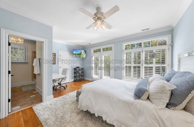 Building Photo - 6573 Wakefalls Dr