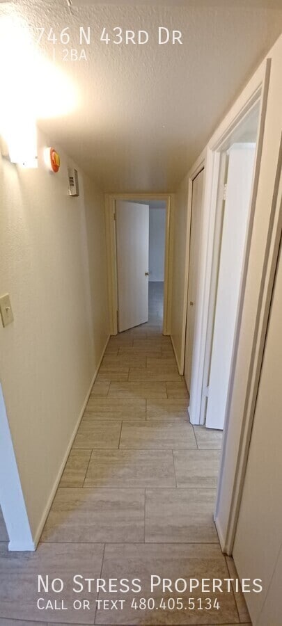 Building Photo - 5746 N 43rd Dr