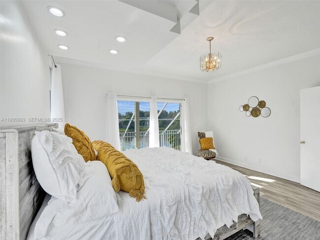 Building Photo - 4310 NW 63rd Ave