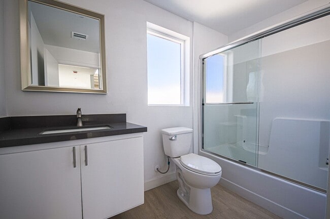 Building Photo - Luxury 2026 Townhomes with Massive Bedrooms + Decks with Views