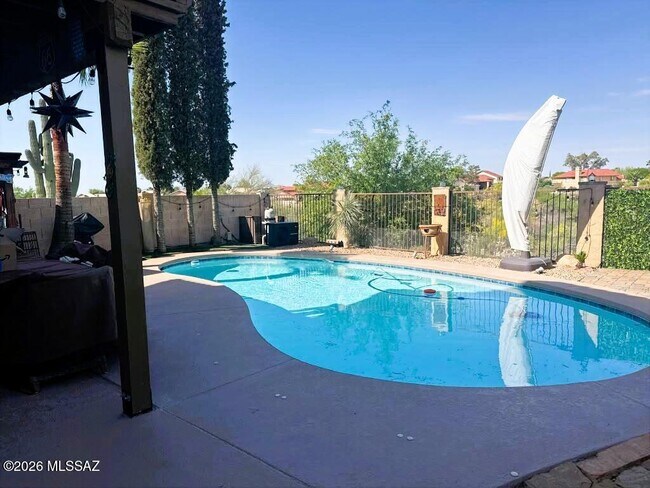 Building Photo - 11531 N Eagle Peak Dr