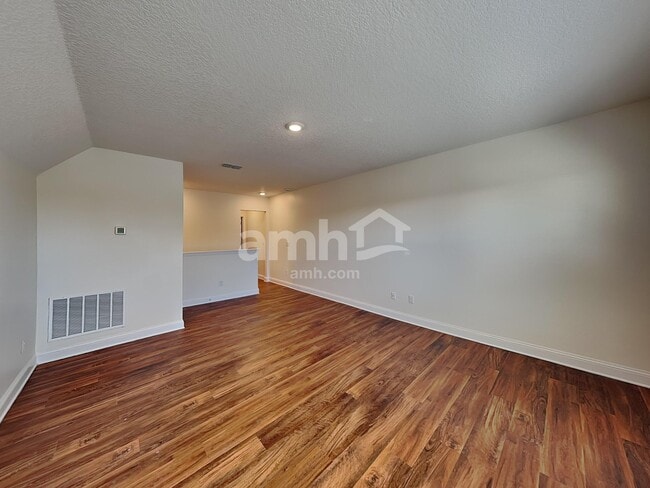 Building Photo - 34 Tristan Ct