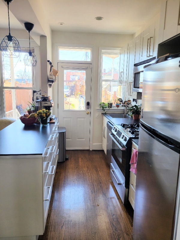 Building Photo - 3122 Warder St NW