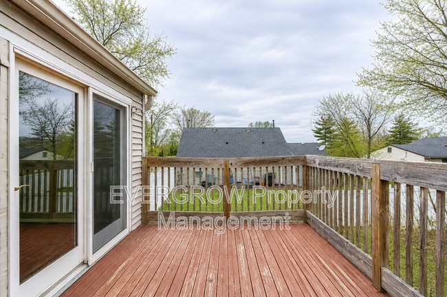 Building Photo - 5310 Shelbyville Rd