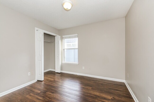 Building Photo - 1723 Rustling Dr