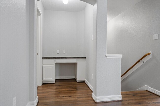 Building Photo - 8530 Ruby River Ln