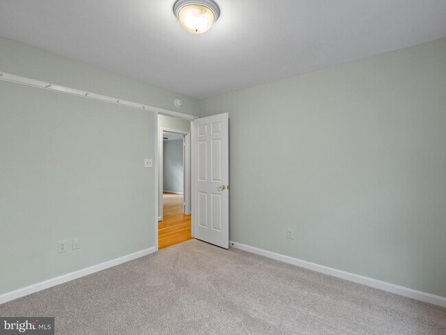 Building Photo - 11603 Auburn Grove Ct