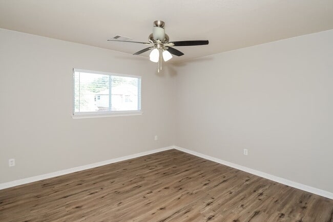 Building Photo - 14430 Cellini Dr