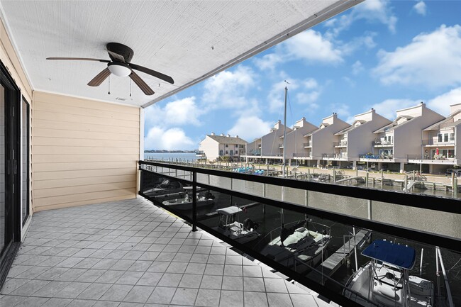 Building Photo - 3663 E NASA Pkwy