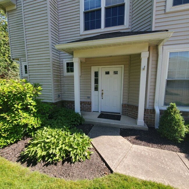 Building Photo - 2643 Wyndgate Ct