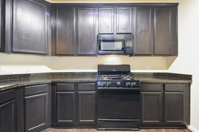 Building Photo - 12402 Rosemary Bend Ln