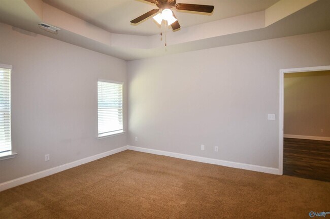 Building Photo - 173 Grey Fawn Trail