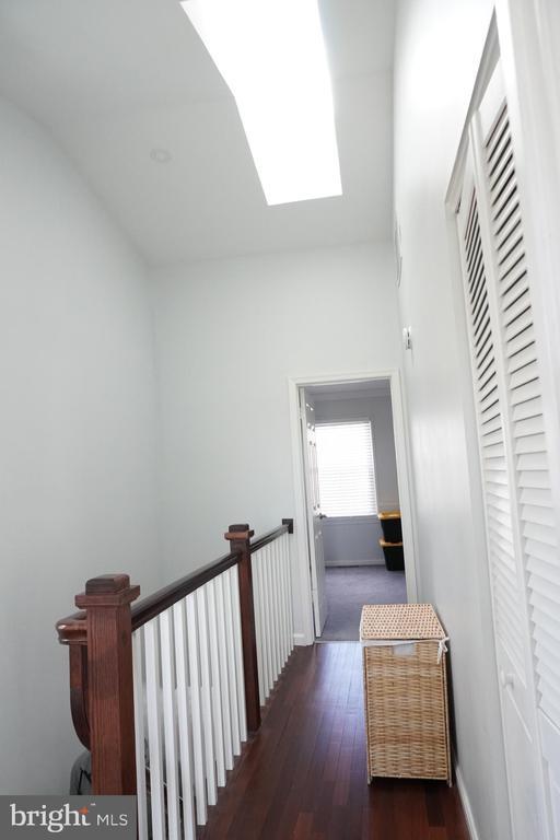 Building Photo - 13998 New Braddock Rd