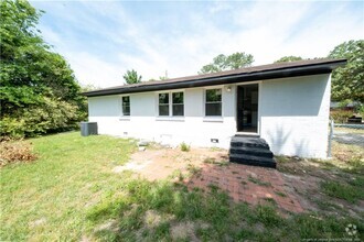 Building Photo - 4825 Cottonwood Dr