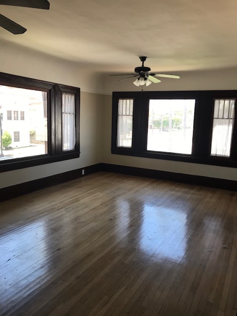 Main Living Area - 1305 N Broadway