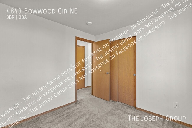 Building Photo - 4843 Bowwood Cir NE