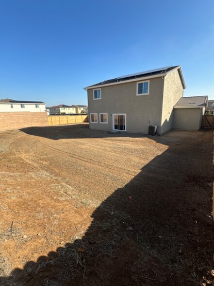 Building Photo - 1486 Sea Holly St