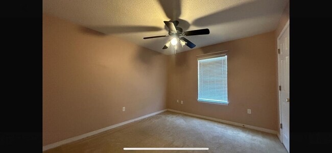 Building Photo - 267 Limestone Cir