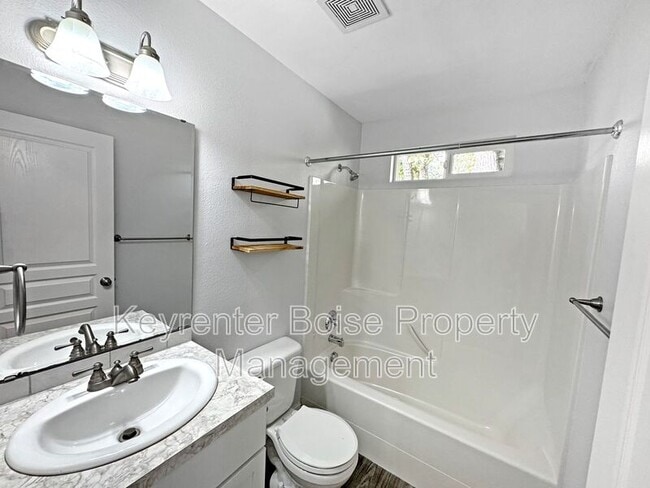 Building Photo - 2109 N 34th St