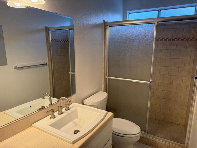 Building Photo - 3136 Terry Ave