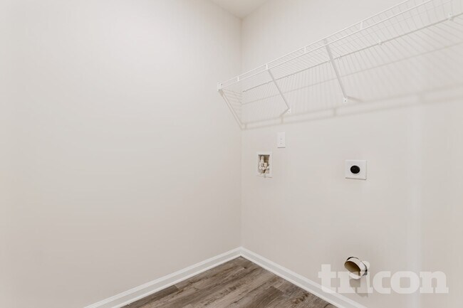 Building Photo - 210 Boulder Rdg Lp