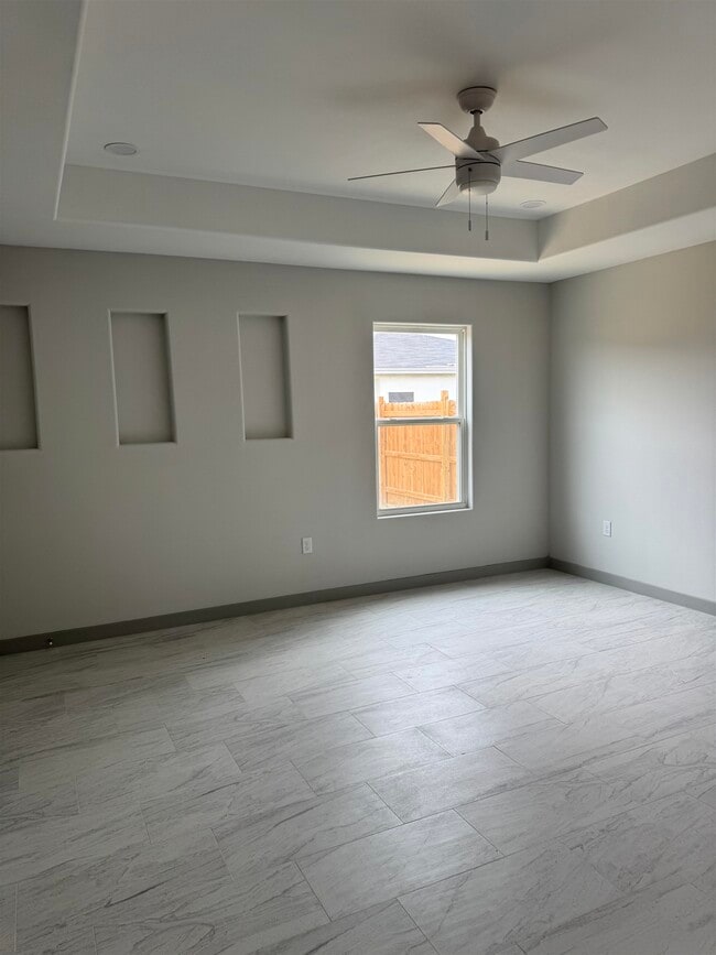 Building Photo - 1432 El CAPORAL DR.