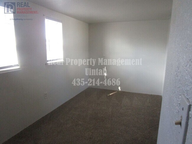 Building Photo - 85 N 300 E
