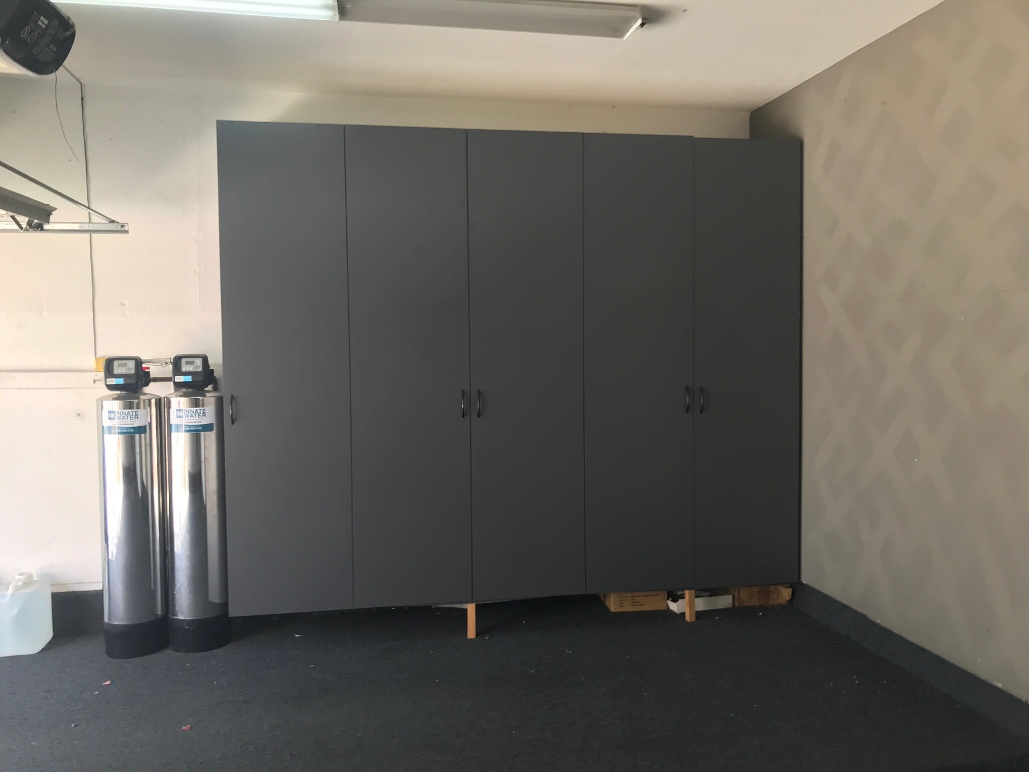 Garage: Cust Cab/Water Filt - 2681 Pala Mesa Ct