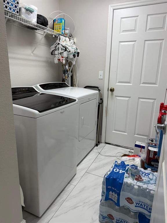 Building Photo - 4706 Doral Pointe Dr