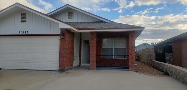 Building Photo - 11526 Tony Ponce Dr