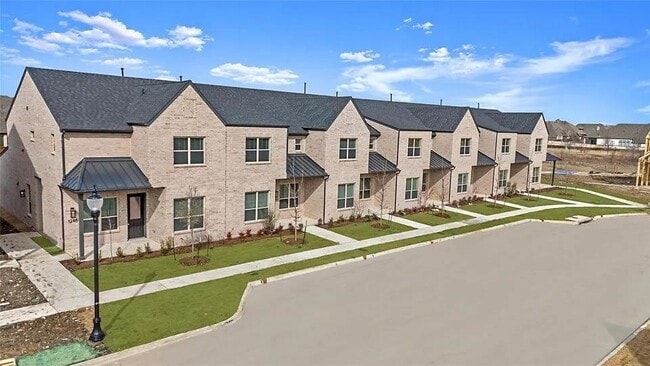 Building Photo - 1309 Eureka Spgs St