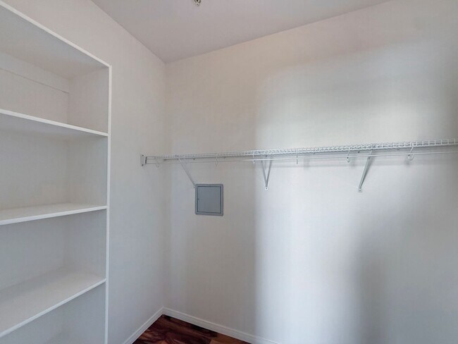 Building Photo - Charming 2BR/2BA Condo in Chula Vista!