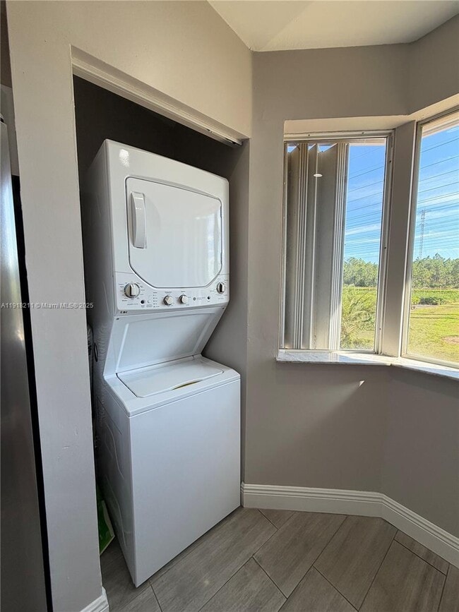 Building Photo - 15501 SW 133rd Pl